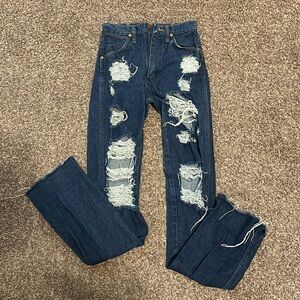 Custom distress wranglers